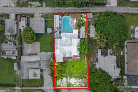 Immobilier commercial à vendre à Dania Beach, Floride: 159.14 m2 № 1369267 - photo 9