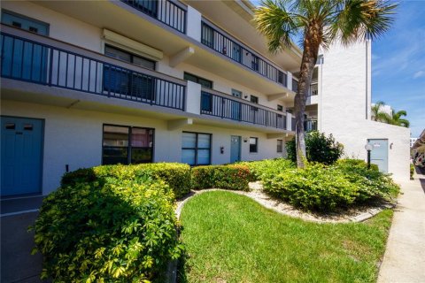 Condominio en venta en Punta Gorda, Florida, 2 dormitorios, 113.9 m2 № 1401991 - foto 2