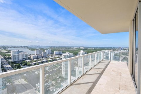 Condo in Sunny Isles Beach, Florida, 3 bedrooms  № 1405983 - photo 26