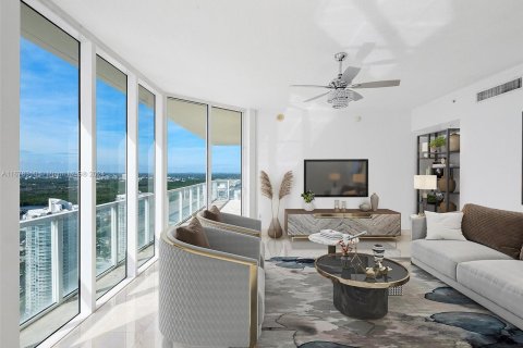 Condo in Sunny Isles Beach, Florida, 3 bedrooms  № 1405983 - photo 7