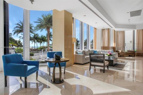 Condo in Miami Beach, Florida, 1 bedroom  № 1391454 - photo 7