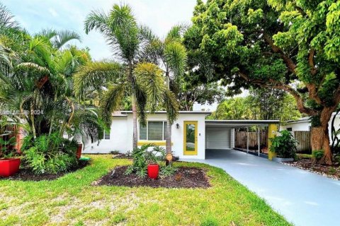 House in Fort Lauderdale, Florida 2 bedrooms, 89.37 sq.m. № 1391455 - photo 2