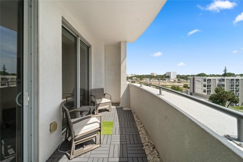 Copropriété à vendre à Hollywood, Floride: 2 chambres, 108.14 m2 № 1119101 - photo 10