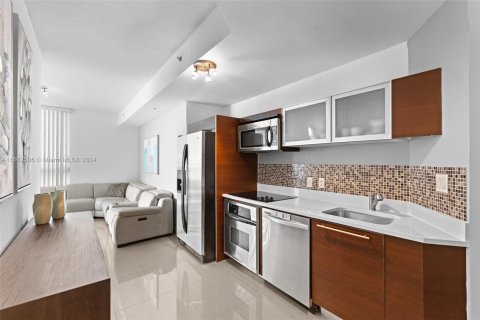 Copropriété à louer à Miami, Floride: 1 chambre, 55.18 m2 № 1370880 - photo 5