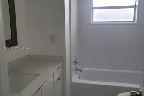 Condominio en venta en Miami, Florida, 2 dormitorios, 96.25 m2 № 736168 - foto 7