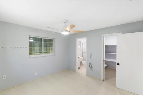 House in Pompano Beach, Florida 2 bedrooms, 115.94 sq.m. № 1206503 - photo 18