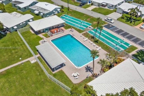 Villa ou maison à vendre à Pompano Beach, Floride: 2 chambres, 115.94 m2 № 1206503 - photo 29