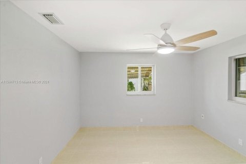 House in Pompano Beach, Florida 2 bedrooms, 115.94 sq.m. № 1206503 - photo 17