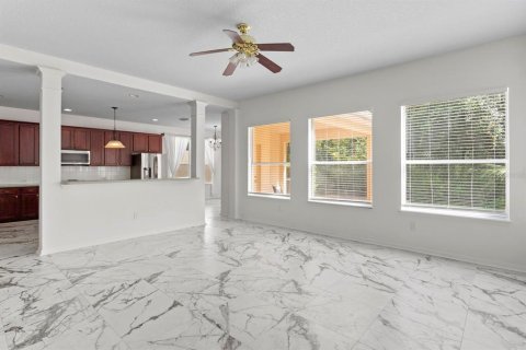 Villa ou maison à vendre à Tampa, Floride: 4 chambres, 290.41 m2 № 1314946 - photo 13