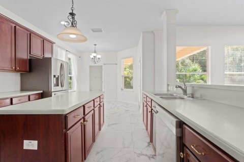 Villa ou maison à vendre à Tampa, Floride: 4 chambres, 290.41 m2 № 1314946 - photo 8