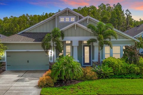 Villa ou maison à vendre à Odessa, Floride: 4 chambres, 237.83 m2 № 1314945 - photo 2