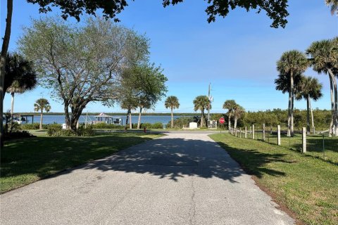 Villa ou maison à vendre à Edgewater, Floride: 3 chambres, 111.11 m2 № 1088603 - photo 16