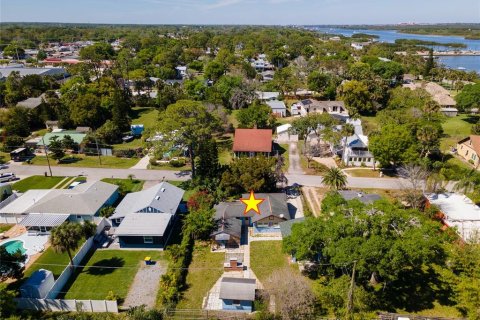 Villa ou maison à vendre à Edgewater, Floride: 3 chambres, 111.11 m2 № 1088603 - photo 4