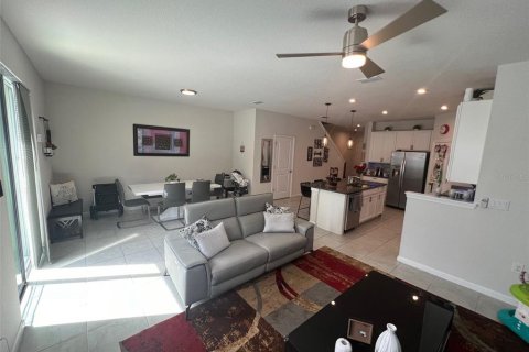 Adosado en venta en Kissimmee, Florida, 3 dormitorios, 162.3 m2 № 1363619 - foto 13