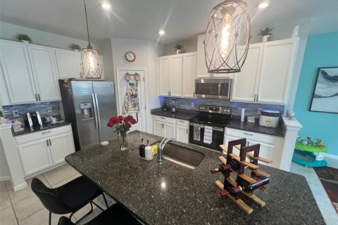 Adosado en venta en Kissimmee, Florida, 3 dormitorios, 162.3 m2 № 1363619 - foto 7