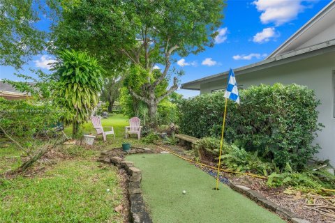 Villa ou maison à vendre à Tamarac, Floride: 3 chambres, 203.83 m2 № 1398130 - photo 28