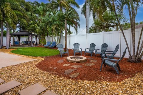 Villa ou maison à vendre à West Palm Beach, Floride: 4 chambres, 171.78 m2 № 1118064 - photo 12