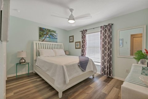 Villa ou maison à vendre à Punta Gorda, Floride: 2 chambres, 128.39 m2 № 1123939 - photo 16