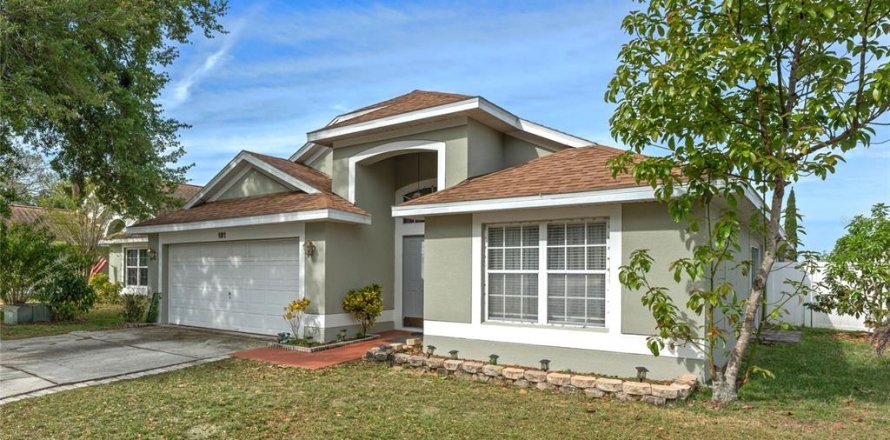 House in Davenport, Florida 3 bedrooms, 173.91 sq.m. № 1108244