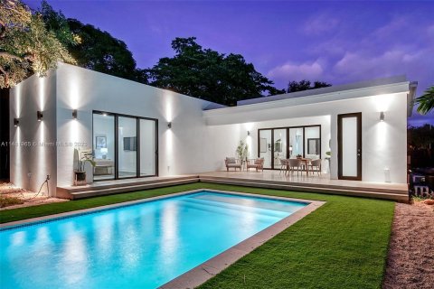 Villa ou maison à vendre à El Portal, Floride: 4 chambres, 273.32 m2 № 827163 - photo 2