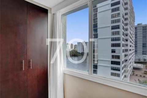 Copropriété à vendre à Fort Lauderdale, Floride: 1 chambre, 59.09 m2 № 963715 - photo 20