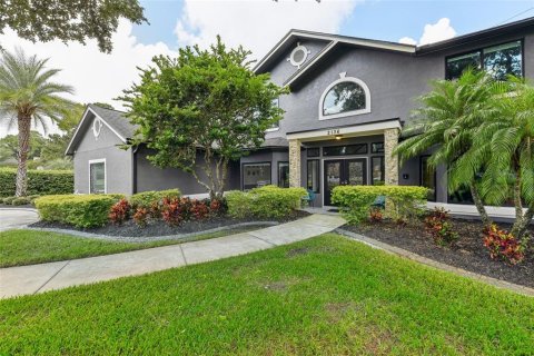 House in Longwood, Florida 6 bedrooms, 299.98 sq.m. № 1376138 - photo 1