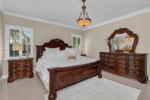 Villa ou maison à vendre à Hialeah, Floride: 4 chambres, 196.49 m2 № 1406372 - photo 26