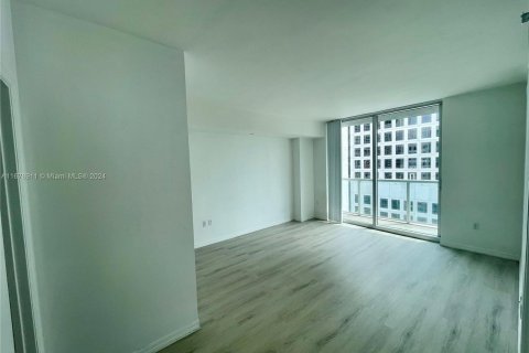 Copropriété à vendre à Miami, Floride: 2 chambres, 111.2 m2 № 1406373 - photo 10