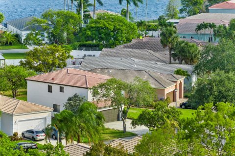 Villa ou maison à vendre à Deerfield Beach, Floride: 3 chambres, 207.26 m2 № 1208568 - photo 26