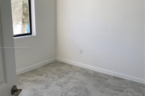 Townhouse in Miami, Florida 3 bedrooms, 122.63 sq.m. № 1384188 - photo 16