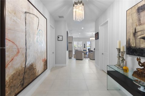 Villa ou maison à vendre à Miramar, Floride: 4 chambres, 236.44 m2 № 1384235 - photo 13