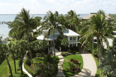 Villa ou maison à vendre à Stuart, Floride: 4 chambres, 462.1 m2 № 374382 - photo 3