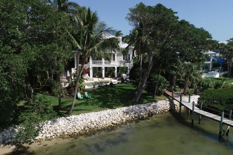Casa en venta en Stuart, Florida, 4 dormitorios, 462.1 m2 № 374382 - foto 10