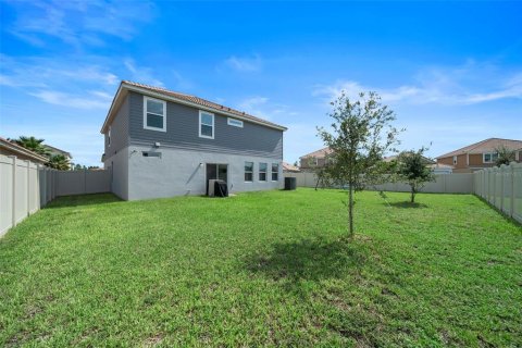 House in Davenport, Florida 5 bedrooms, 293.39 sq.m. № 1317311 - photo 29