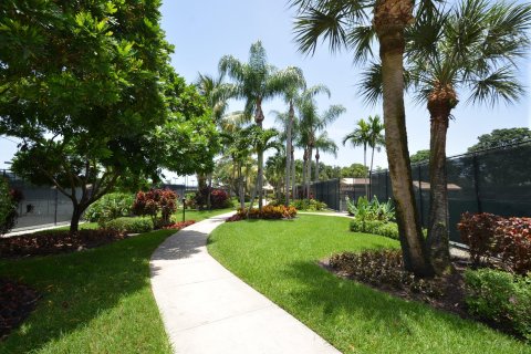 Condominio en venta en Boynton Beach, Florida, 2 dormitorios, 132.76 m2 № 410711 - foto 15