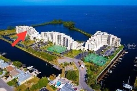 Condominio en venta en Hudson, Florida, 2 dormitorios, 88.63 m2 № 1244582 - foto 1