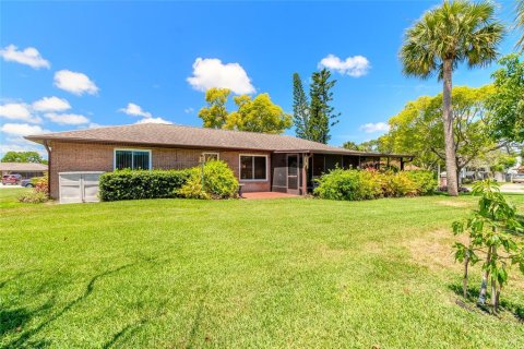 Villa ou maison à vendre à Port Orange, Floride: 2 chambres, 126.53 m2 № 1244611 - photo 29