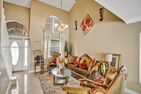 Villa ou maison à vendre à Pembroke Pines, Floride: 3 chambres, 148.64 m2 № 1377249 - photo 3