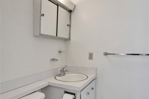 Copropriété à vendre à Pompano Beach, Floride: 2 chambres, 78.04 m2 № 1097600 - photo 15