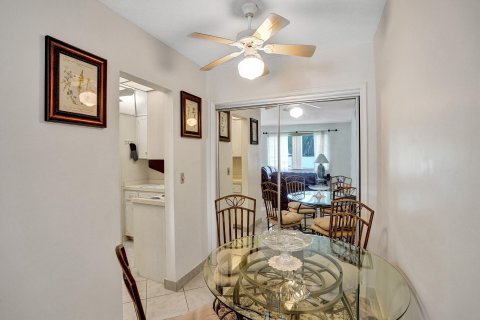 Copropriété à vendre à Pompano Beach, Floride: 2 chambres, 78.04 m2 № 1097600 - photo 21