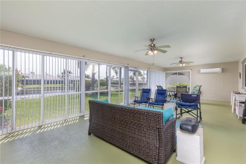 Villa ou maison à vendre à Punta Gorda, Floride: 3 chambres, 186.18 m2 № 695350 - photo 30