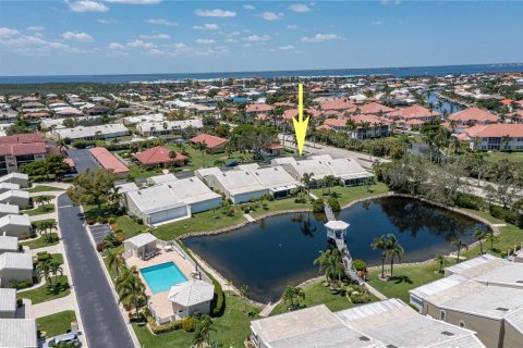 Villa ou maison à vendre à Punta Gorda, Floride: 3 chambres, 186.18 m2 № 695350 - photo 6