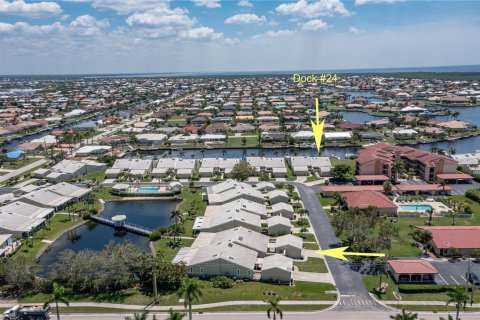 Casa en venta en Punta Gorda, Florida, 3 dormitorios, 186.18 m2 № 695350 - foto 2