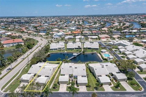 Villa ou maison à vendre à Punta Gorda, Floride: 3 chambres, 186.18 m2 № 695350 - photo 15