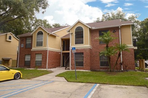 Condo in Tampa, Florida, 1 bedroom  № 1366661 - photo 1