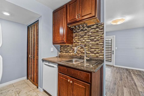 Copropriété à louer à Tampa, Floride: 1 chambre, 58.06 m2 № 1366661 - photo 13