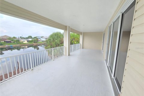 Casa en venta en Hernando Beach, Florida, 3 dormitorios, 165.83 m2 № 1366679 - foto 24