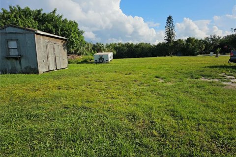 Terreno en venta en Ruskin, Florida № 1366628 - foto 1