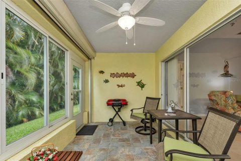 Villa ou maison à vendre à Punta Gorda, Floride: 2 chambres, 128.39 m2 № 1296855 - photo 9