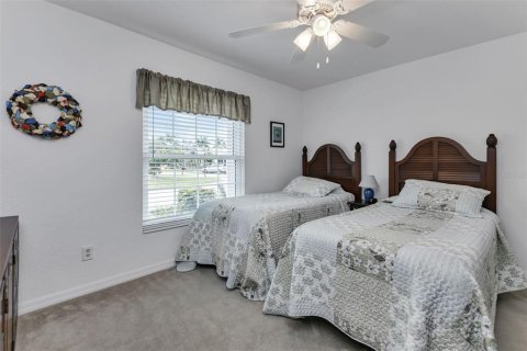 Villa ou maison à vendre à Punta Gorda, Floride: 2 chambres, 128.39 m2 № 1296855 - photo 15